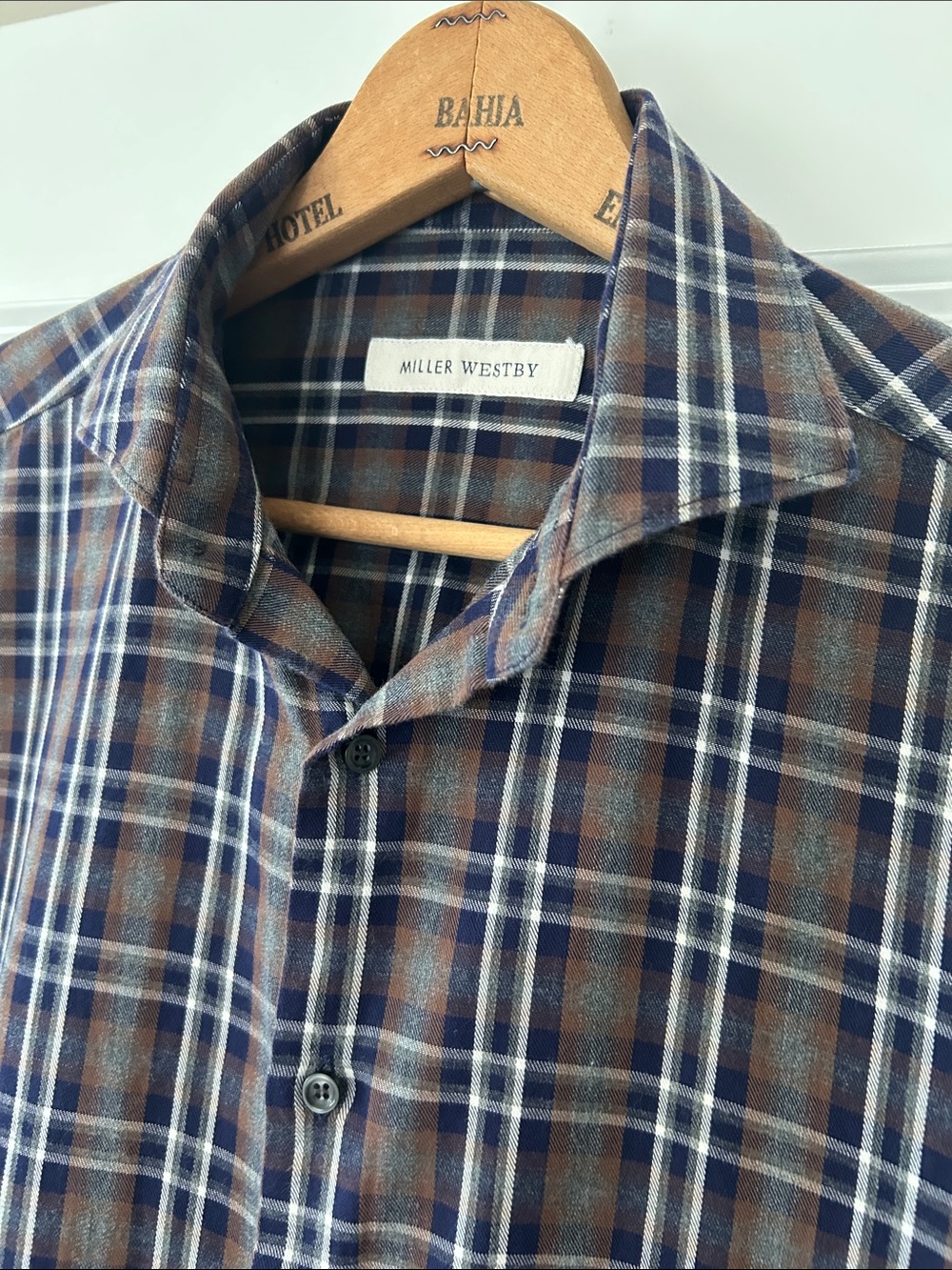 Miller Westby Plaid Lakefair Shirt Sz M w MEASUREMENTS Brown Grey Navy